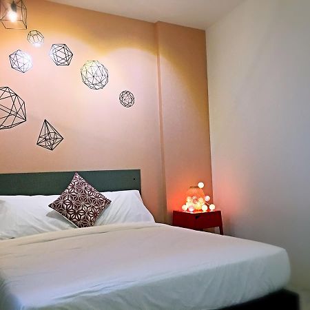 Hideout@Sixty4 Hotel PENANG Екстериор снимка