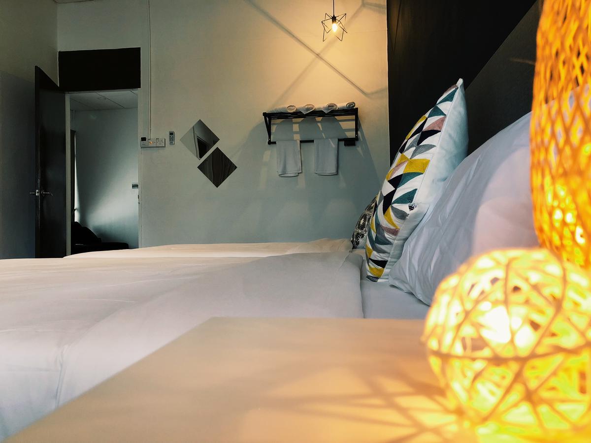 Hideout@Sixty4 Hotel PENANG Екстериор снимка
